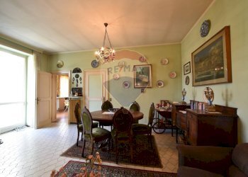 Villa Via Sorelle Ioretti, 2 
 Borgosesia, Borgosesia - foto 47