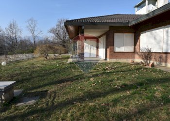 Villa Via Sorelle Ioretti, 2 
 Borgosesia, Borgosesia - foto 54