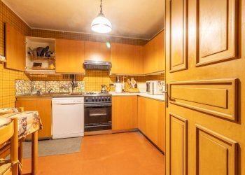 Villa Via Sorelle Ioretti, 2 
 Borgosesia, Borgosesia - foto 63