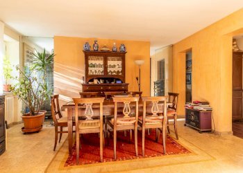 Villa Via Sorelle Ioretti, 2 
 Borgosesia, Borgosesia - foto 71