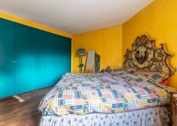 Villa Via Sorelle Ioretti, 2 
 Borgosesia, Borgosesia - foto 78