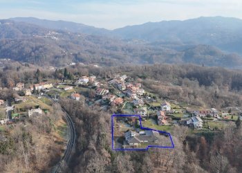 Villa Via Sorelle Ioretti, 2 
 Borgosesia, Borgosesia - foto 91