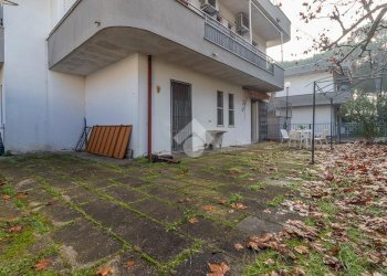 Two-room apartment Viale Dei Pini, Cesenatico - photo 20