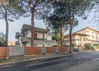 Two-room apartment Viale Dei Pini, Cesenatico - photo 23
