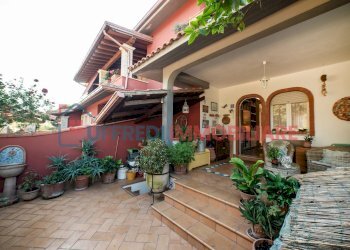 Villa Via di Villa Claudia, Anzio - foto 1