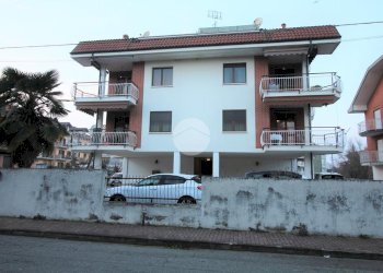 Quadrilocale Via Della Resistenza, Brandizzo - foto 27