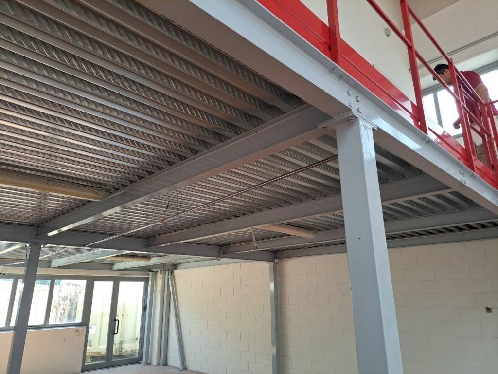 Interno non residenziale - Capannone via Priula, Nervesa della Battaglia - foto 3