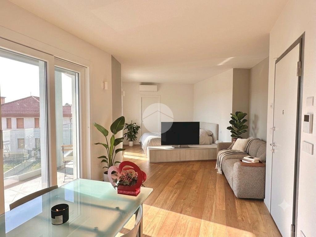 One-room apartment Via I Maggio, Rivoli - photo 1