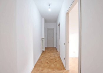 Interno appartamento - Bilocale via Stefano Paolino, 2, Mondovì - foto 10