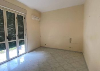 Stanza non arredata - Four-room apartment via Venuti, Cinisi - photo 8
