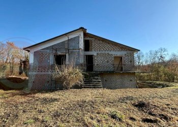 Rustico Via Campolecorti, Colfelice - foto 1