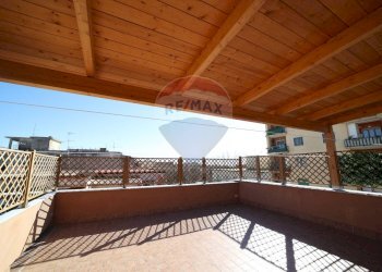 Appartamento Napoli (zona Secondigliano) - foto 1