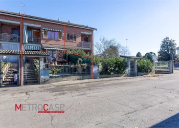 Villa a Schiera Via Poirino, Isolabella - foto 2
