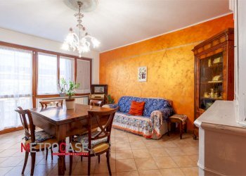 Villa a Schiera Via Poirino, Isolabella - foto 12