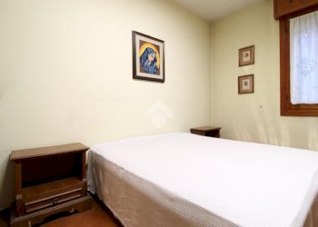 Villa Viale Radici in Monte, Sassuolo - foto 9