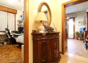 Villa Viale Radici in Monte, Sassuolo - foto 10