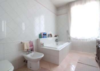 Villa Viale Radici in Monte, Sassuolo - foto 16