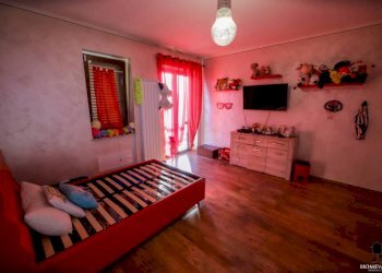 Camera da letto - Casa indipendente via 3 Marzo 1966, Chivasso - foto 26