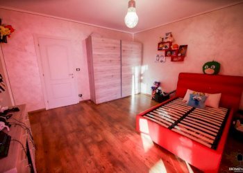 Camera da letto - Casa indipendente via 3 Marzo 1966, Chivasso - foto 28