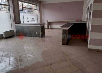 WhatsApp Image 2021-02-06 at 15.31.37.jpeg - Negozio via novara, Borgomanero - foto 7