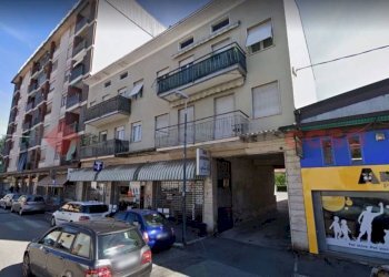 esterno 2.jpg - Negozio via novara, Borgomanero - foto 10