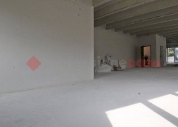 IMG_9934.JPG - Ufficio via vittorio Veneto, Arona - foto 3