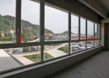 IMG_9939.JPG - Ufficio via vittorio Veneto, Arona - foto 4