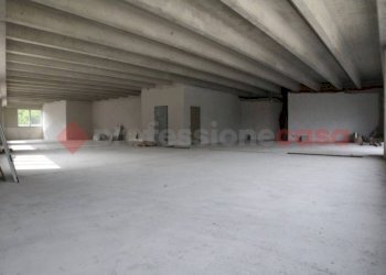 IMG_9940.JPG - Ufficio via vittorio Veneto, Arona - foto 18