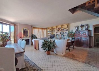 Salone - Villa via per ghevio, Meina - foto 10