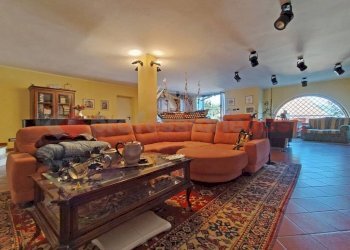 Salone - Villa via per ghevio, Meina - foto 23