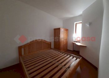 Camera da letto - Bilocale via funiis, Gignese - foto 6