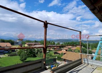 IMG_20240610_163857848.jpg - Trilocale via Glisente, Castelletto Sopra Ticino - foto 1