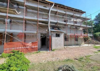 IMG_20240610_170551071.jpg - Trilocale via Glisente, Castelletto Sopra Ticino - foto 5