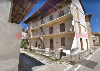 Facciata - Quadrilocale via manzoni, Borgomanero - foto 1