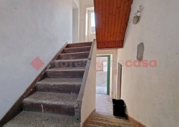 Interno palazzo - Casa indipendente via Crosa, Arona - foto 8