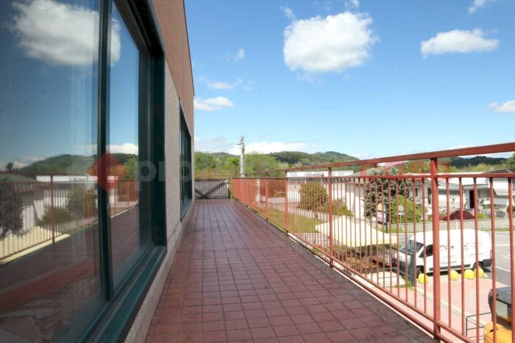 IMG_8524.JPG - Office via Iv novembre, Paruzzaro - photo 1