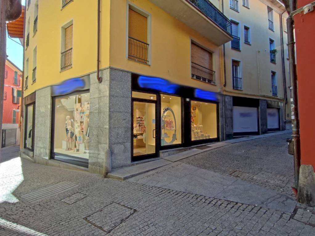 1680618878699.jpg - Stabile - Palazzo via san vittore, Verbania - foto 1