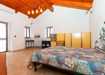 Cascina Via Sant'Anna, 14, Cavour - foto 18