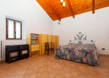 Cascina Via Sant'Anna, 14, Cavour - foto 17