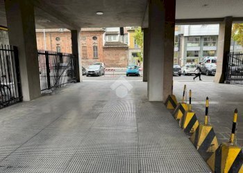 Posto Auto Via Santa Sofia, Milano - foto 13