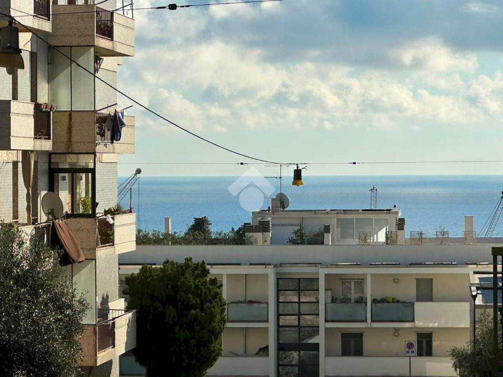 Quadrilocale Via Genova, Savona (zona Valloria) - foto 2
