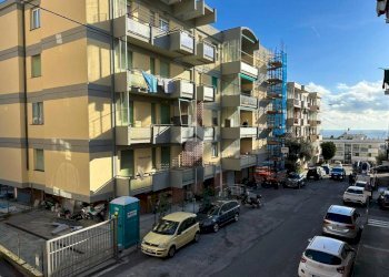 Quadrilocale Via Genova, Savona (zona Valloria) - foto 11