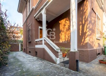 Villa Unifamiliare Via Antonio Caccianino, Milano (zona Città Studi) - foto 1