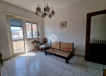 Trilocale Str. Bussolino, Gassino Torinese - foto 4