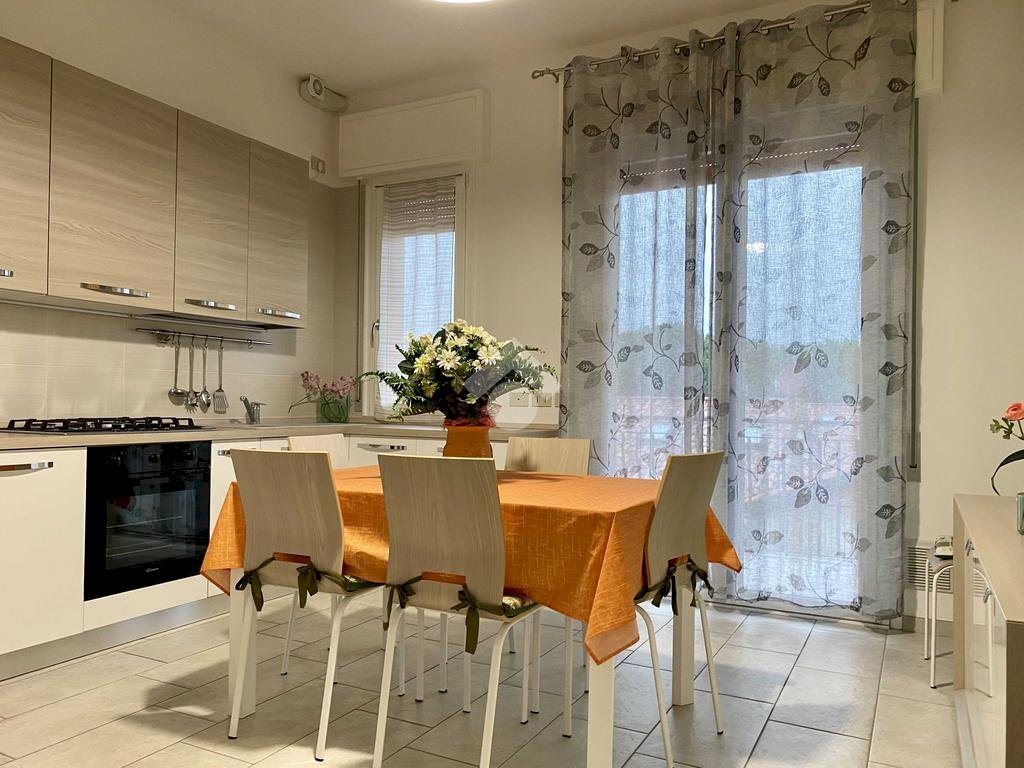 Two-room apartment Via Val Venosta, Cervia - photo 1