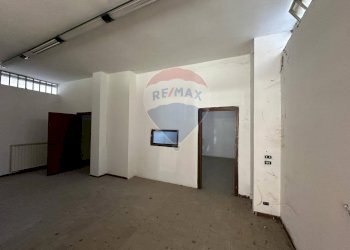 Negozio largo volontari del sangue, Trescore Balneario - foto 4