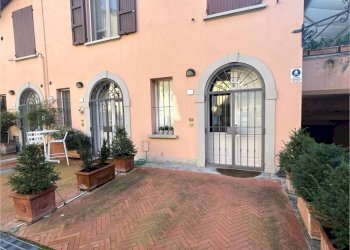 Facciata - Bilocale via San Mamolo, 25, Bologna (zona Colli) - foto 20