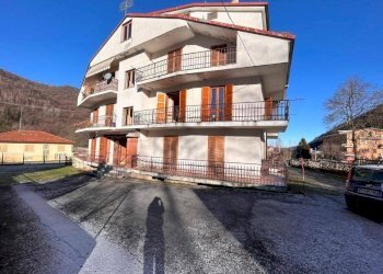 Facciata - Trilocale Frazione Vigna, 151, Chiusa di Pesio - foto 2