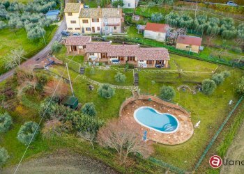 Semi-detached Villa località Trosceto, Assisi - photo 3