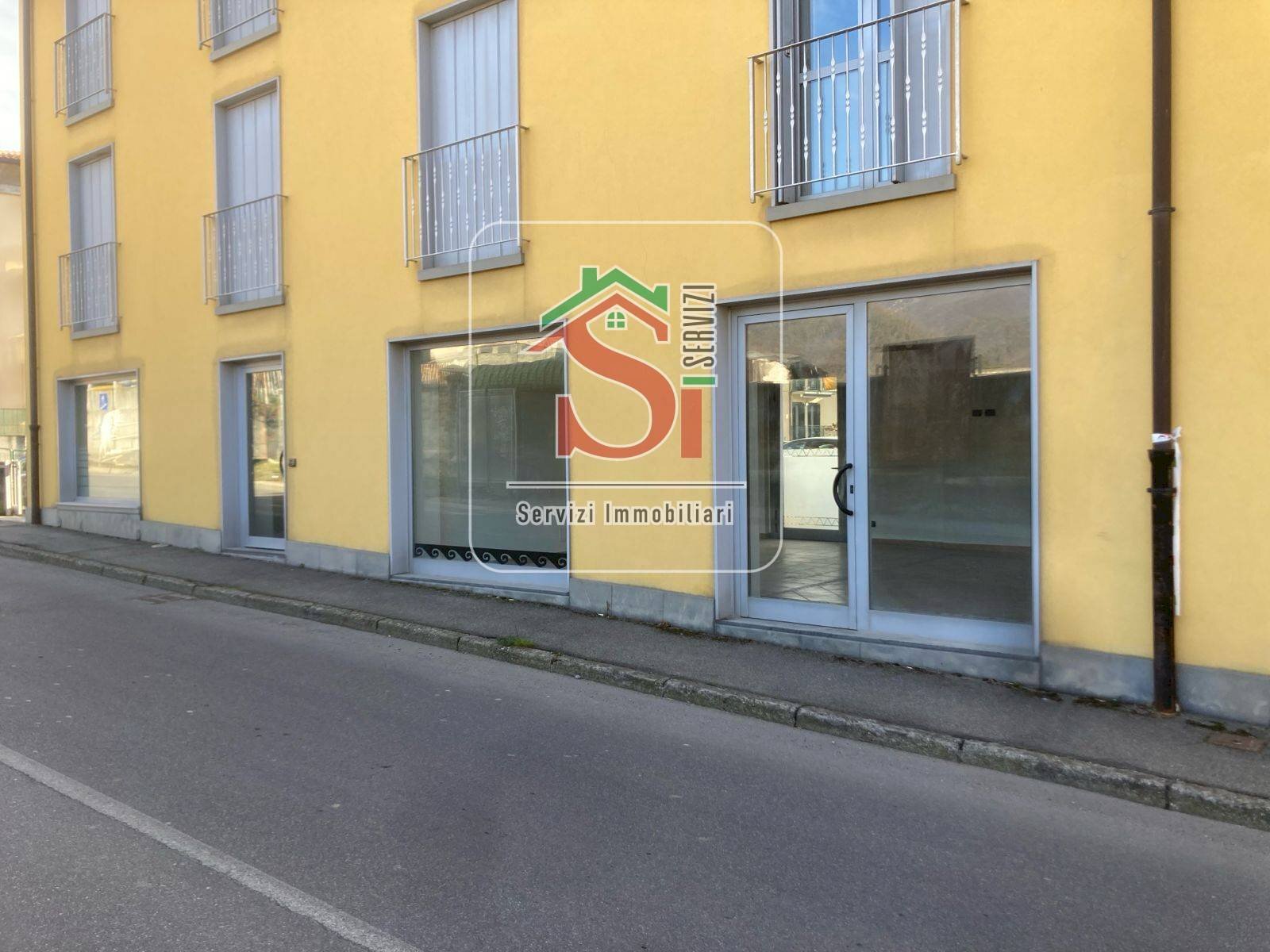 Commercial Premises Via gotti, Villa d'Almè - photo 3